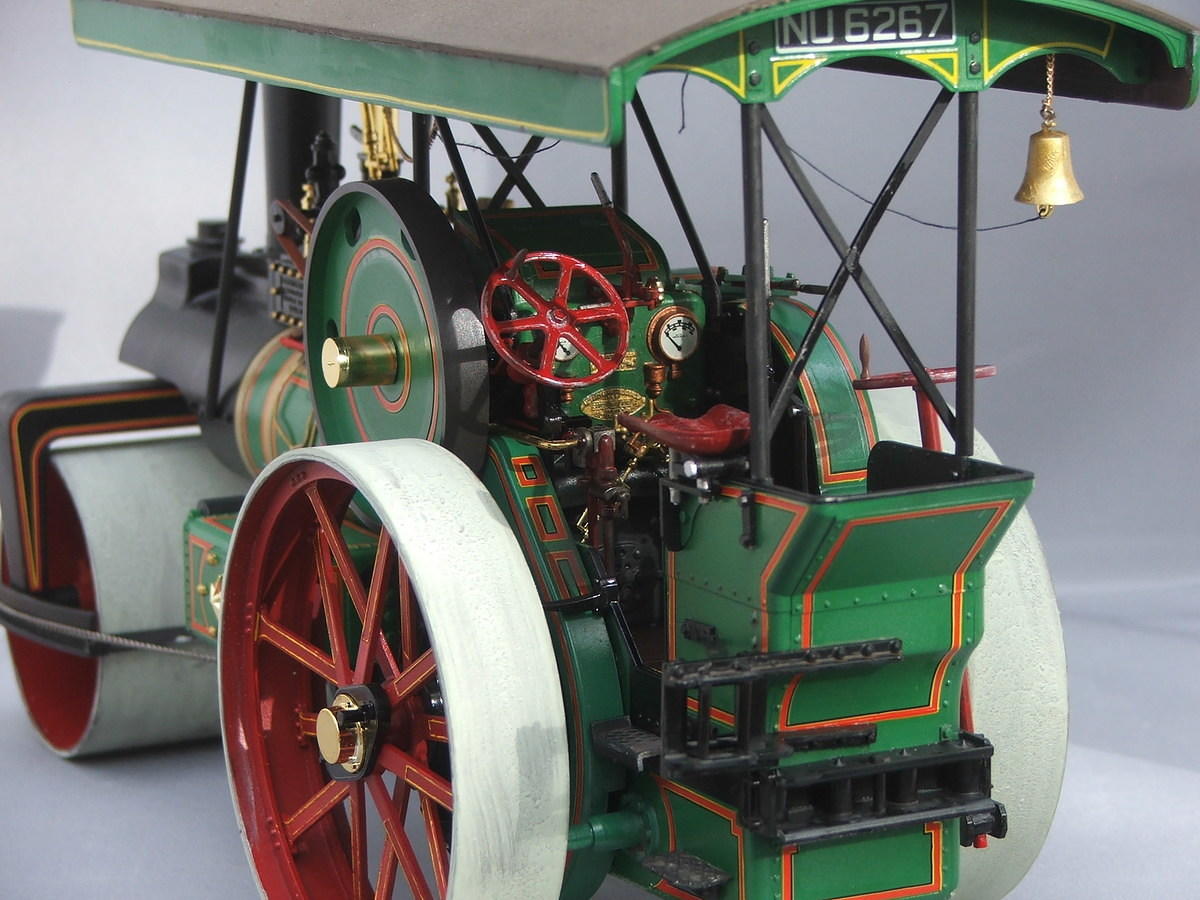 116 Steam Roller by Bandai Ready For Inspection Vehicles