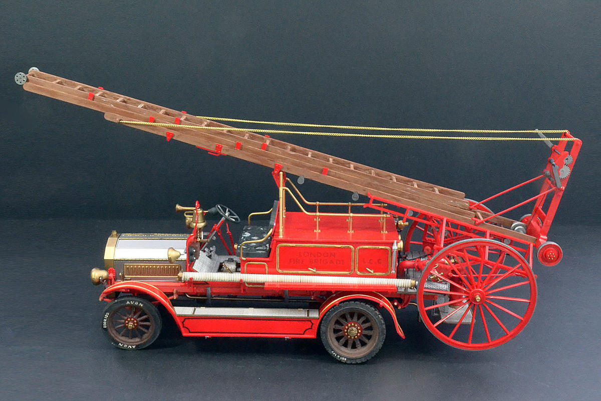 Bandai 116 1914 Dennis Fire Engine Ready For Inspection Vehicles
