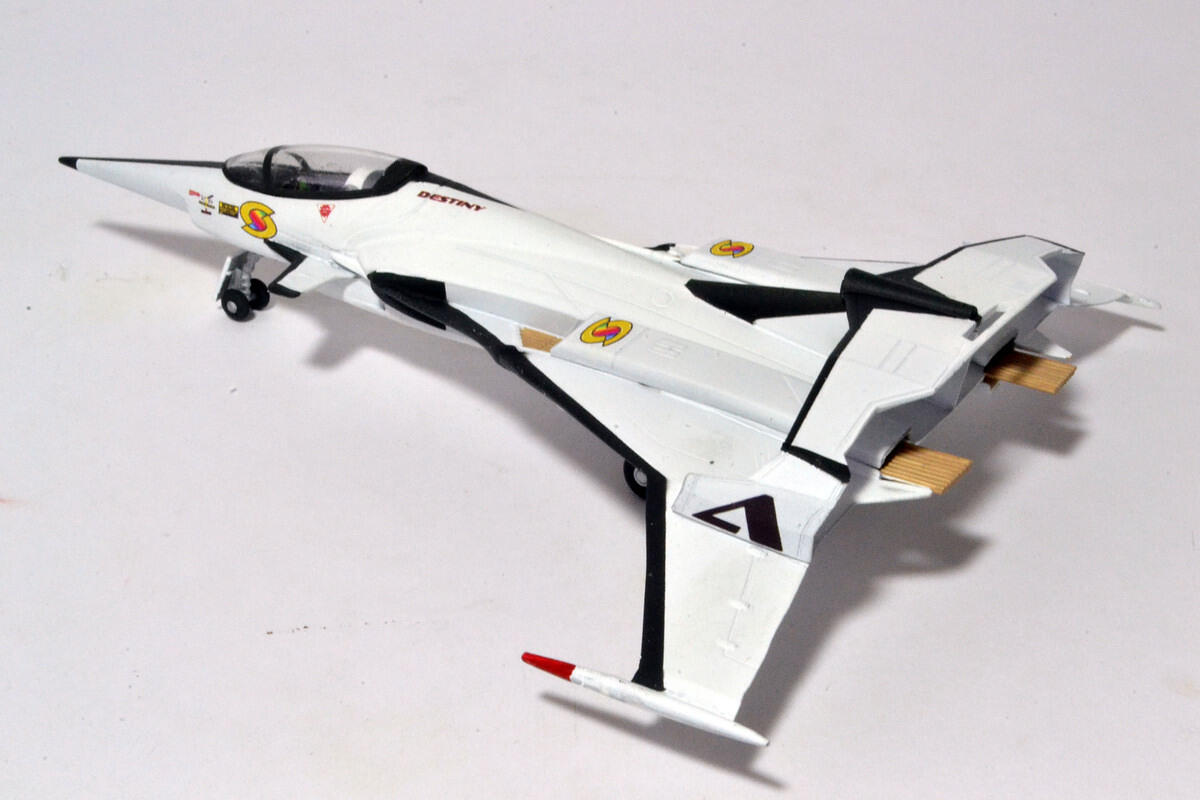 1:72 Spectrum Falcon from New Captain Scarlet, kit by
